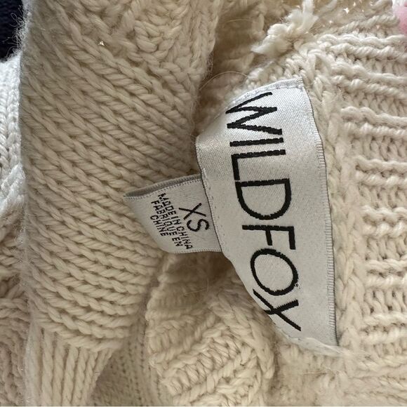 WILDFOX cream distressed sweater - Picture 4 of 6